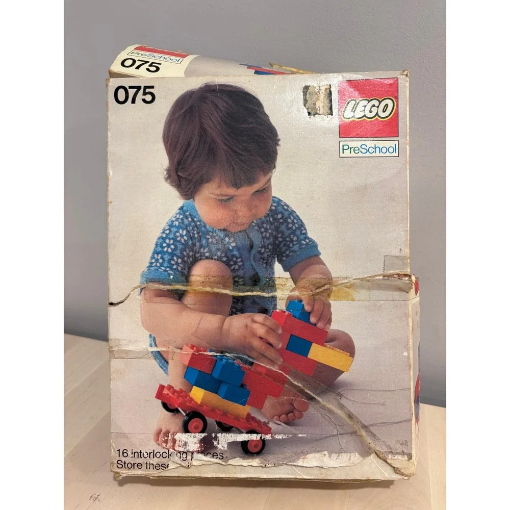 Vintage 1974 LEGO PreSchool Set 075 Pull Toy Wagon 16 Pieces Original Box